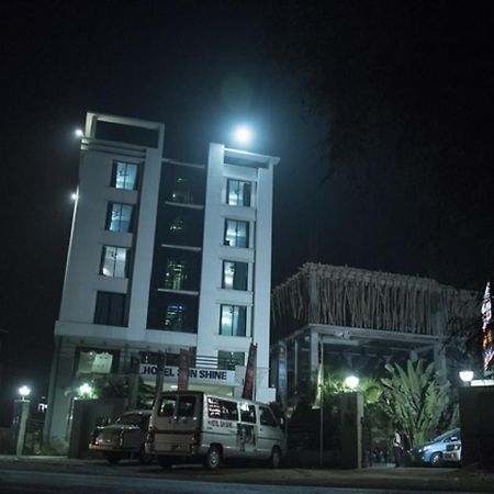 Hotel Sunshine Baharampur Exteriör bild